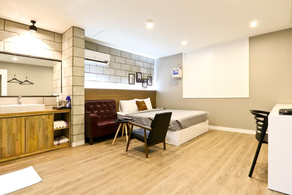 Hotel Home Pusan Zewnętrze zdjęcie