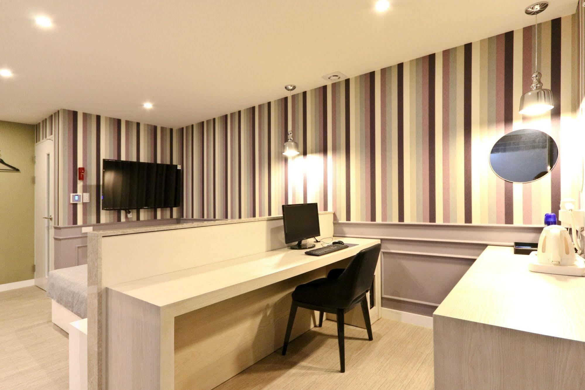 Hotel Home Pusan Zewnętrze zdjęcie